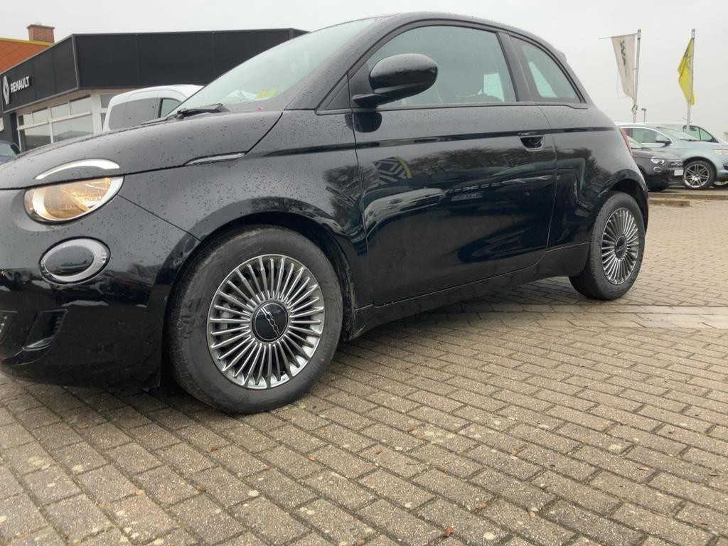 Fiat 500e MY23 118PS 42kWh KLIMA*CARPLAY*TEMPOMAT*DAB