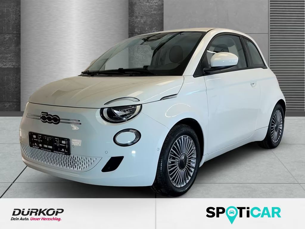 Fiat 500e Komfort-Paket Navi 360° Surround-View Klima