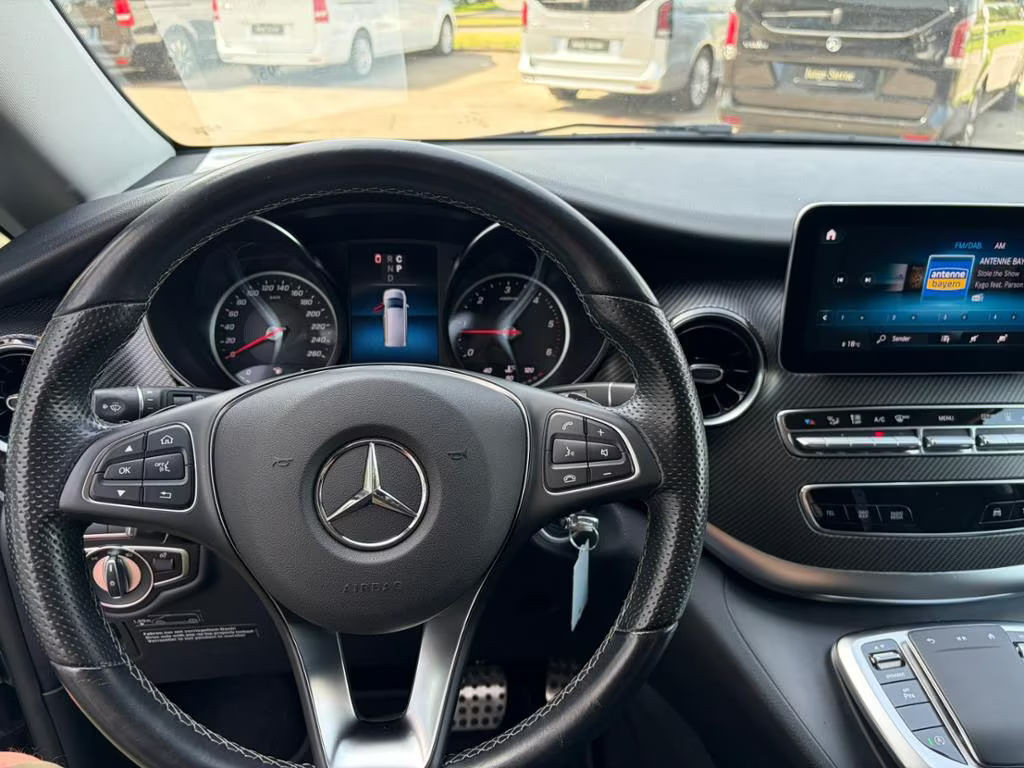 Mercedes-Benz Marco Polo