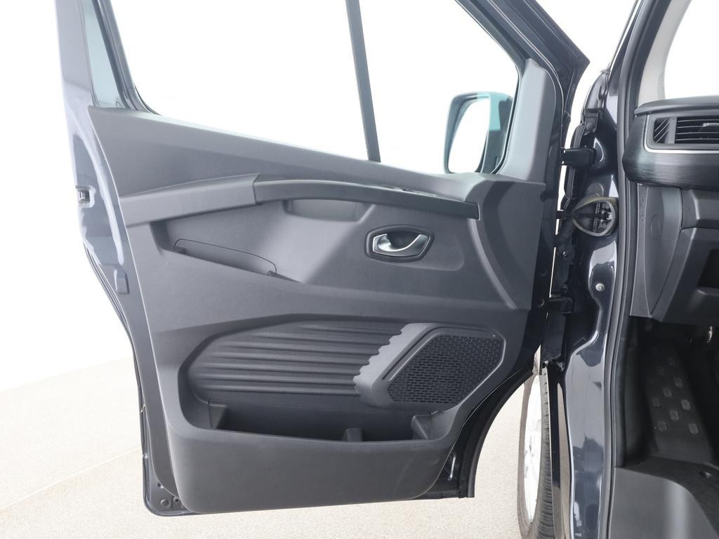 Nissan Primastar