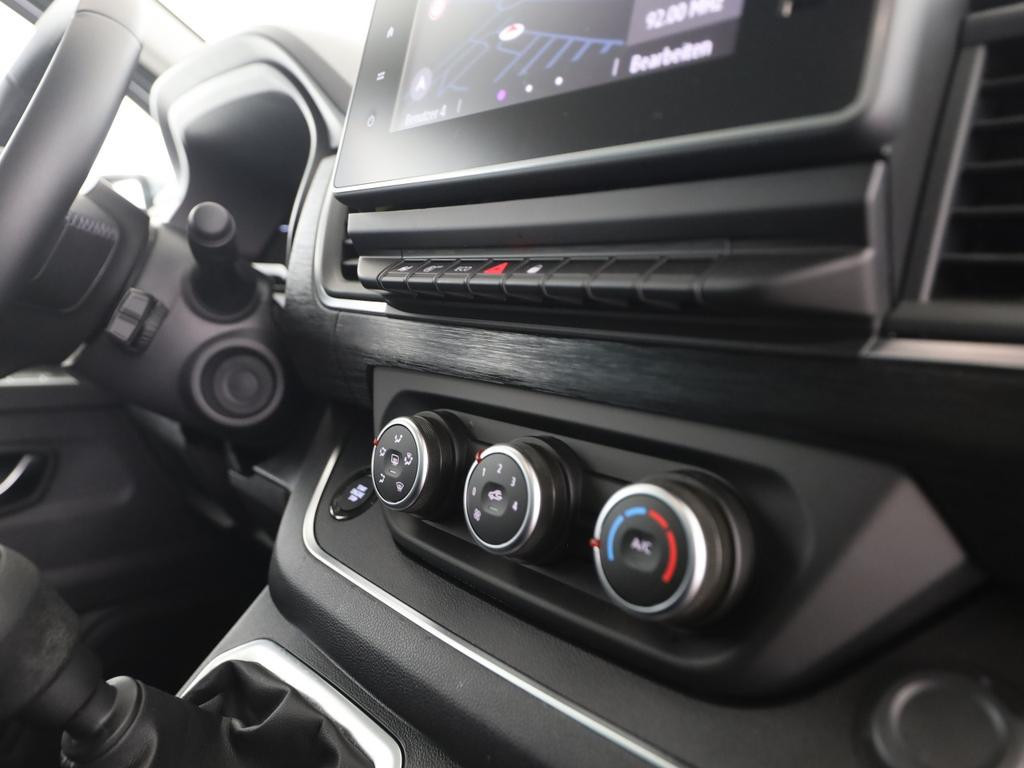 Nissan Primastar