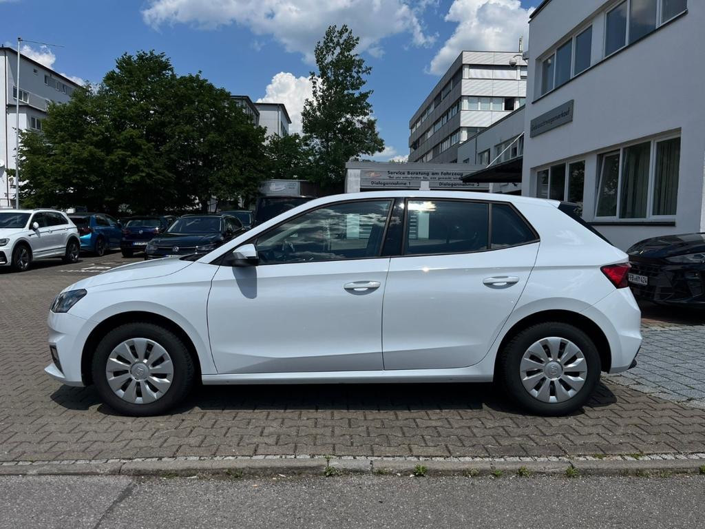 Skoda Fabia Essence 1.0 SHZG*Klima*PDC*LED*4-Türen