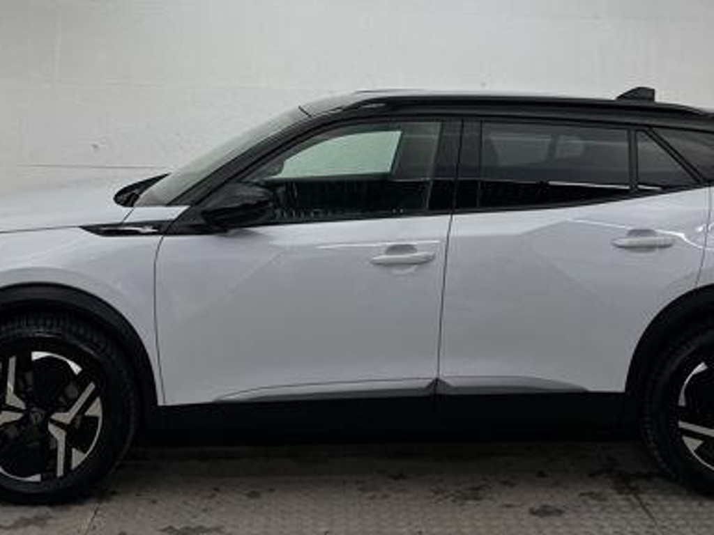 Peugeot e-2008