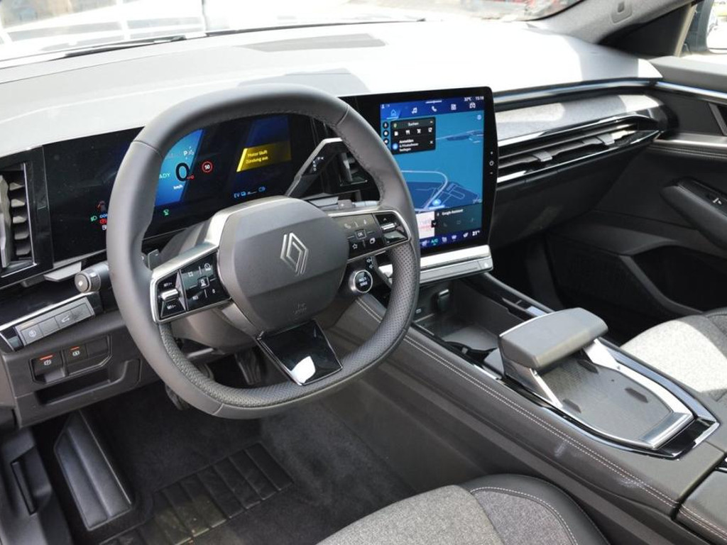 Renault Rafale