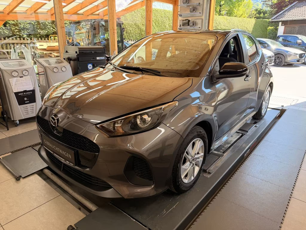 Mazda 2 Center-line 5HB 1.5L VVT-i 116 PS e-CVT