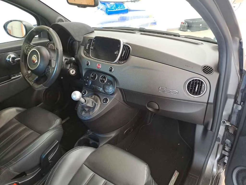Abarth 595