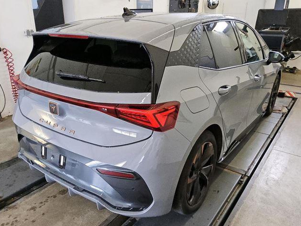 Cupra Born