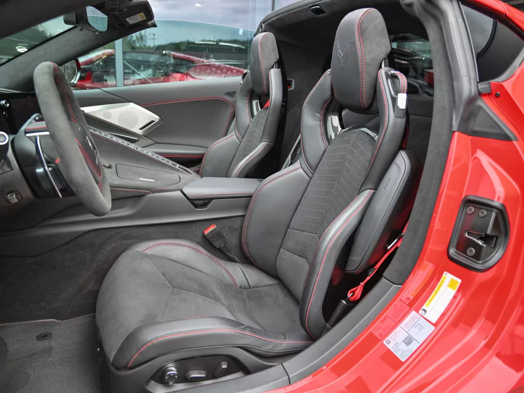 Corvette C8