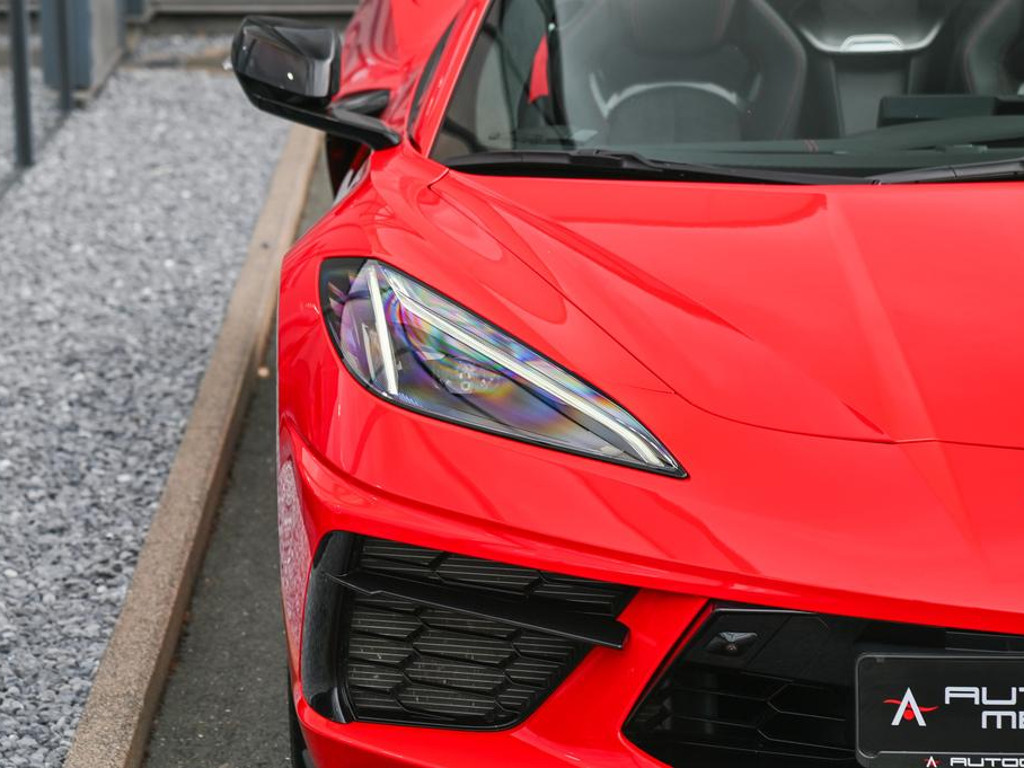 Corvette C8