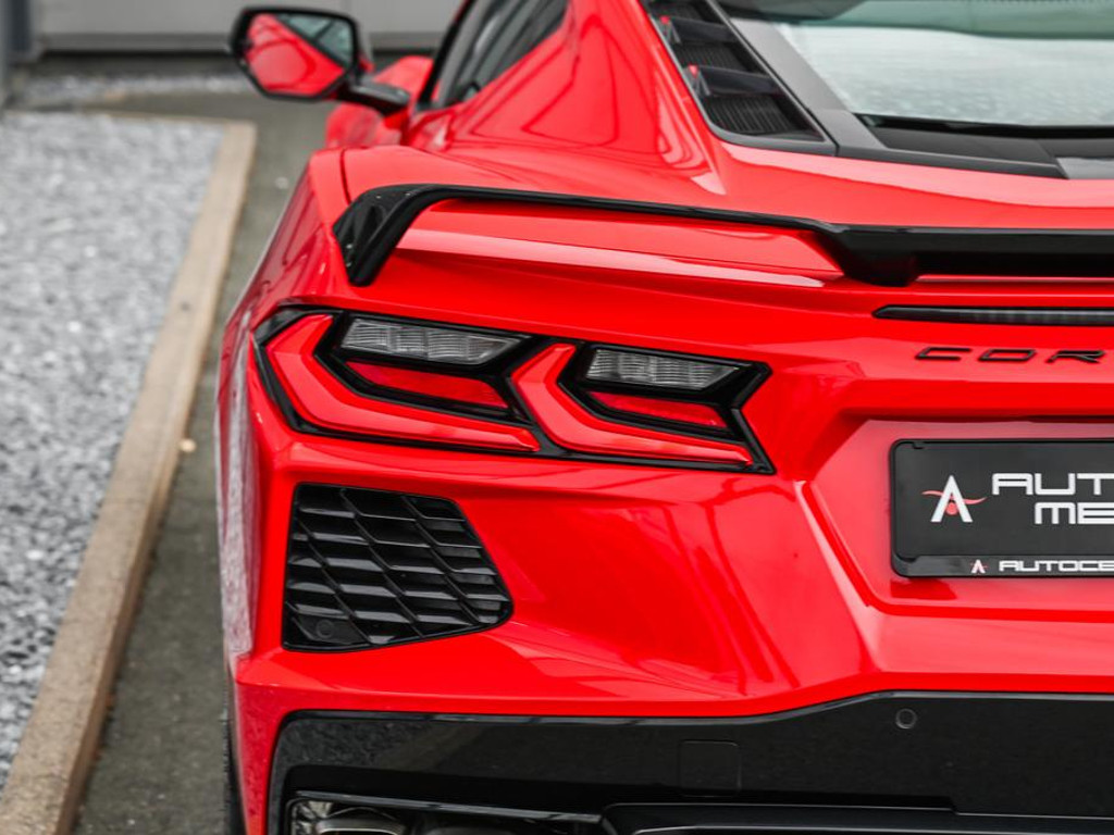 Corvette C8