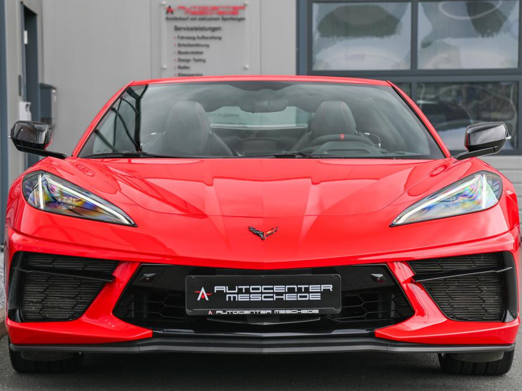 Corvette C8