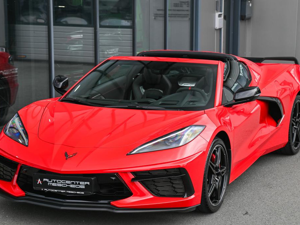 Corvette C8