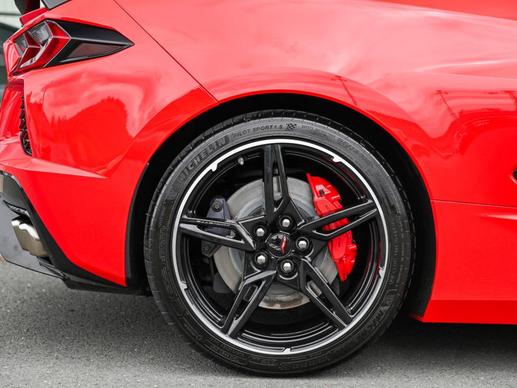 Corvette C8