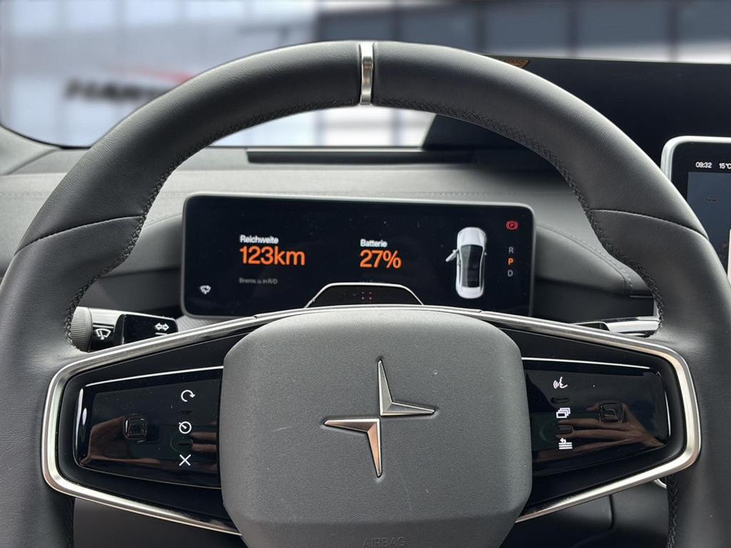 Polestar 4