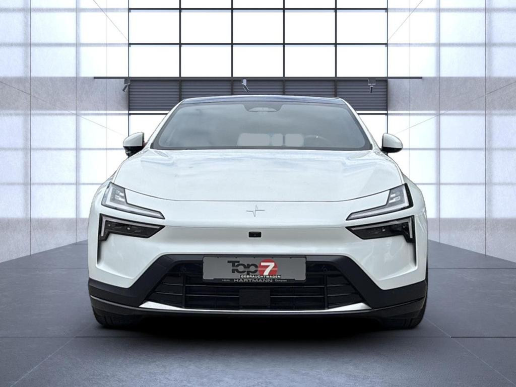 Polestar 4