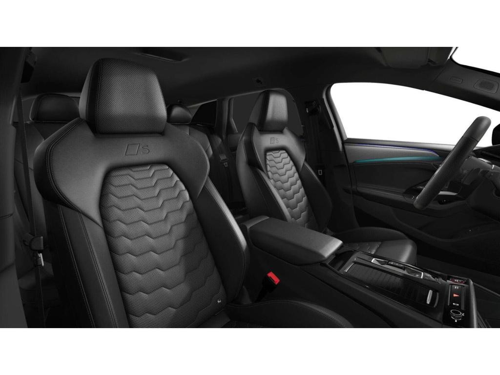 Audi S6 e-tron