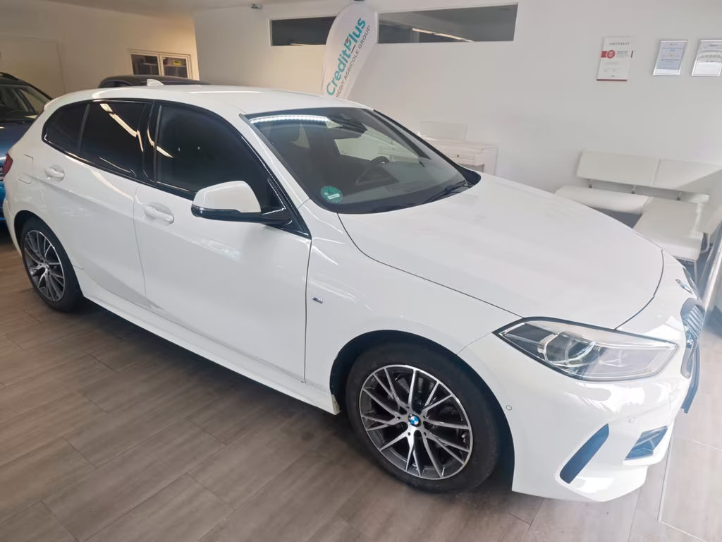 BMW 1 Serie 116 M-Sport Sedan 116i