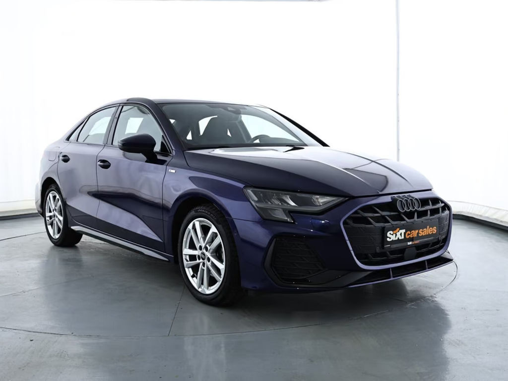 Audi A3 Sedan S-Line 1.5 TFSI