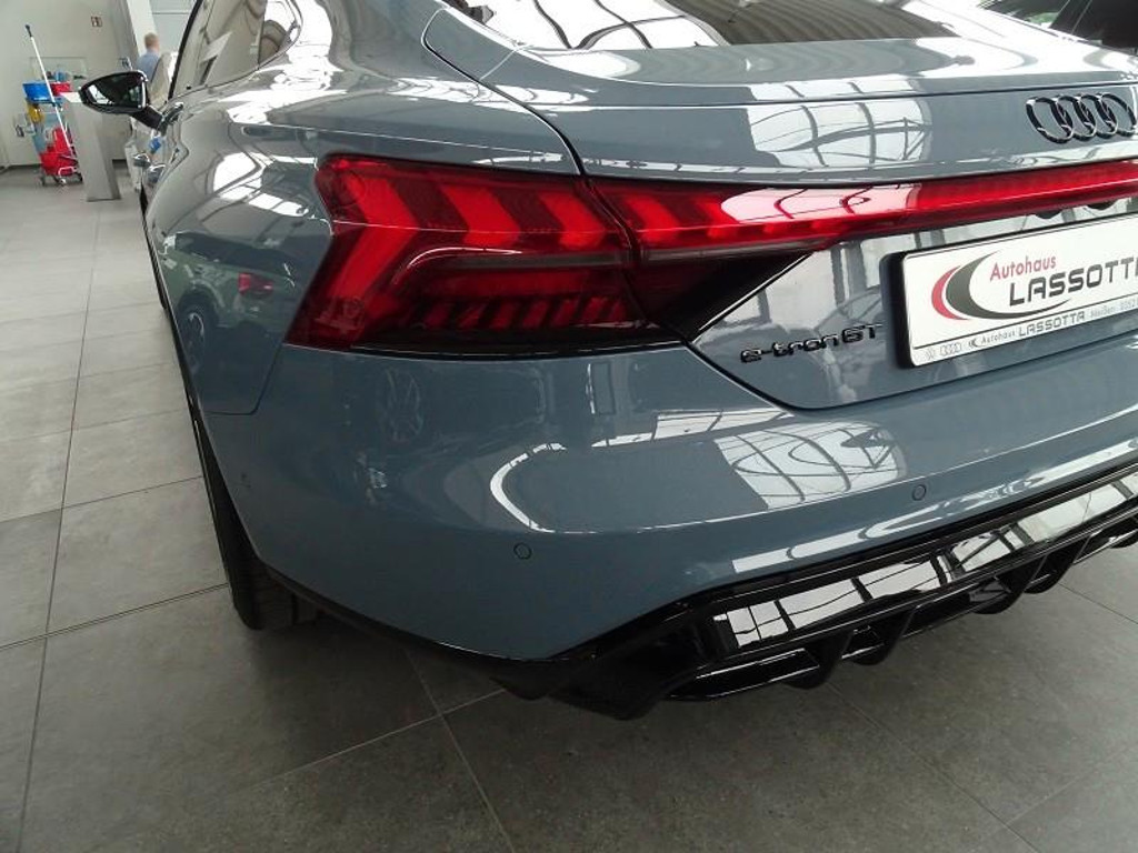 Audi e-tron GT
