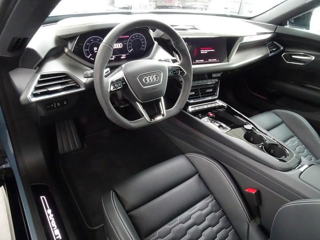 Audi e-tron GT