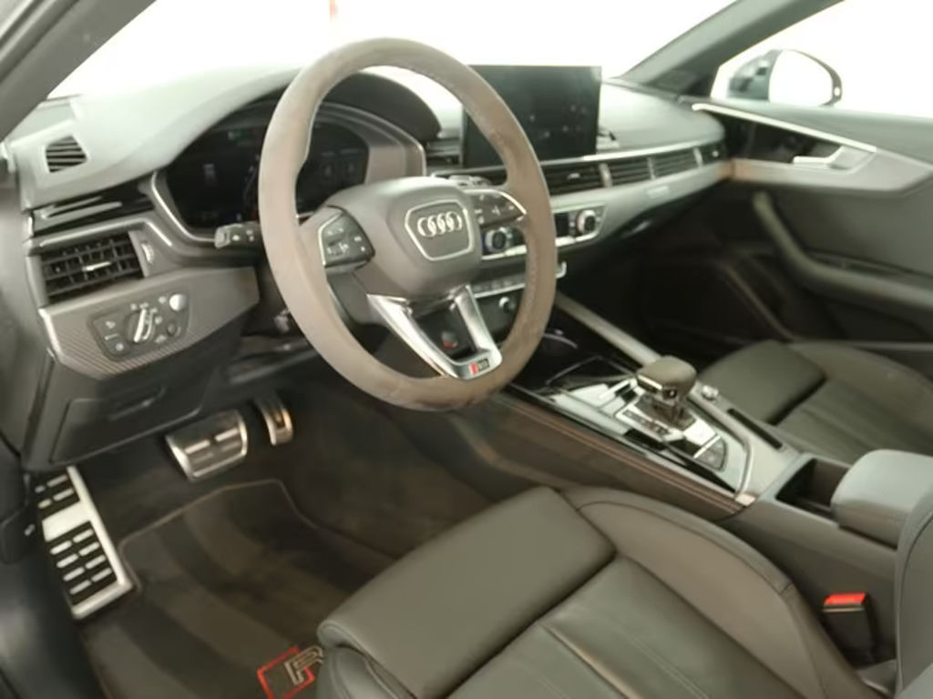 Audi RS4