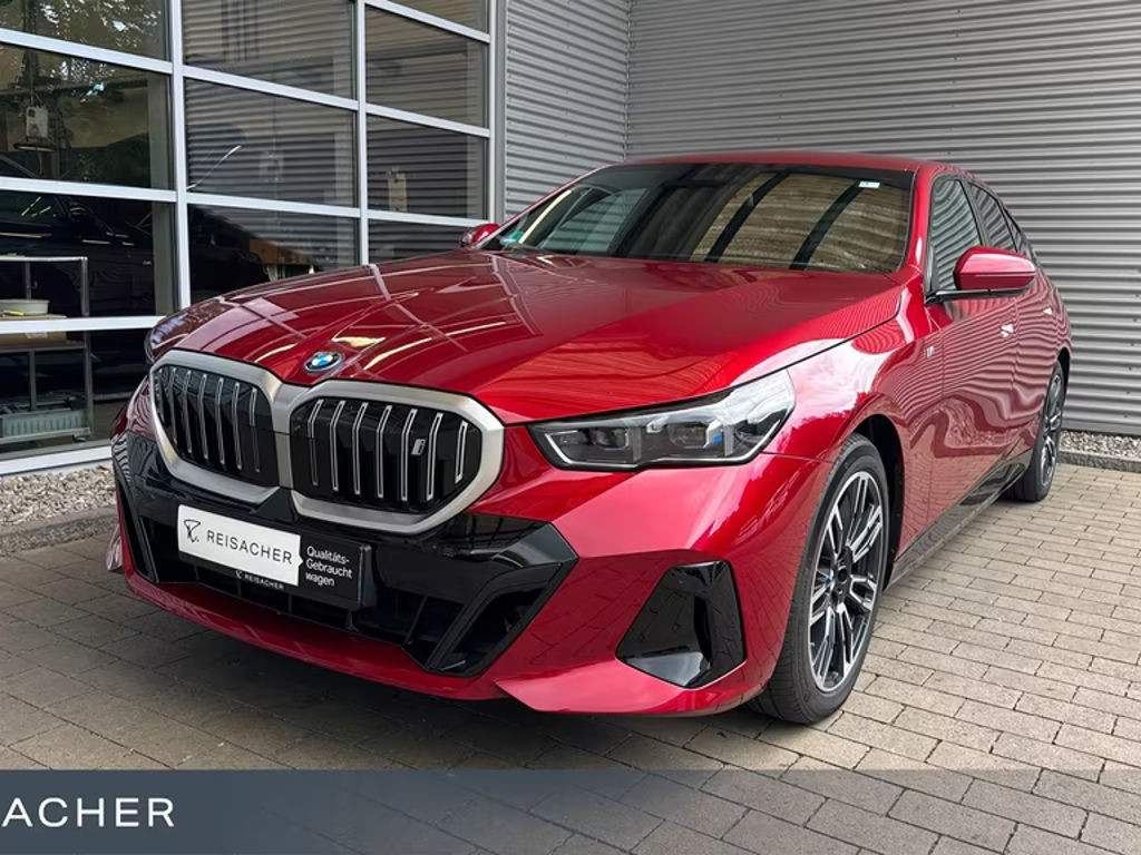 BMW i5 M-Sport Sedan