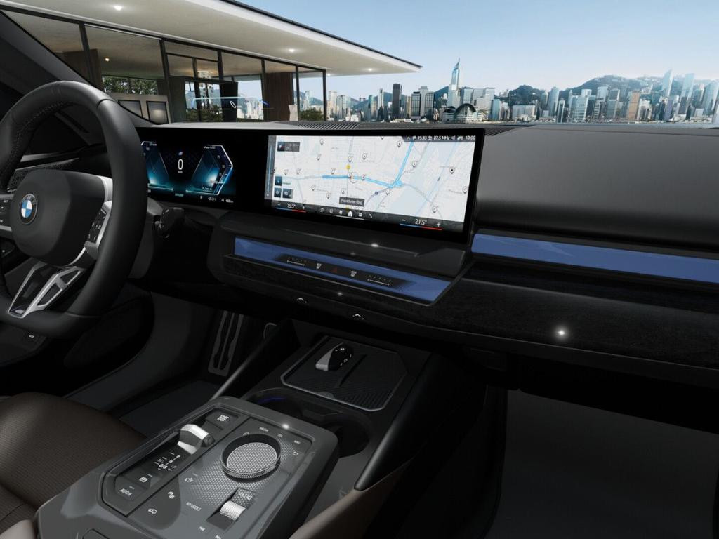 BMW i5