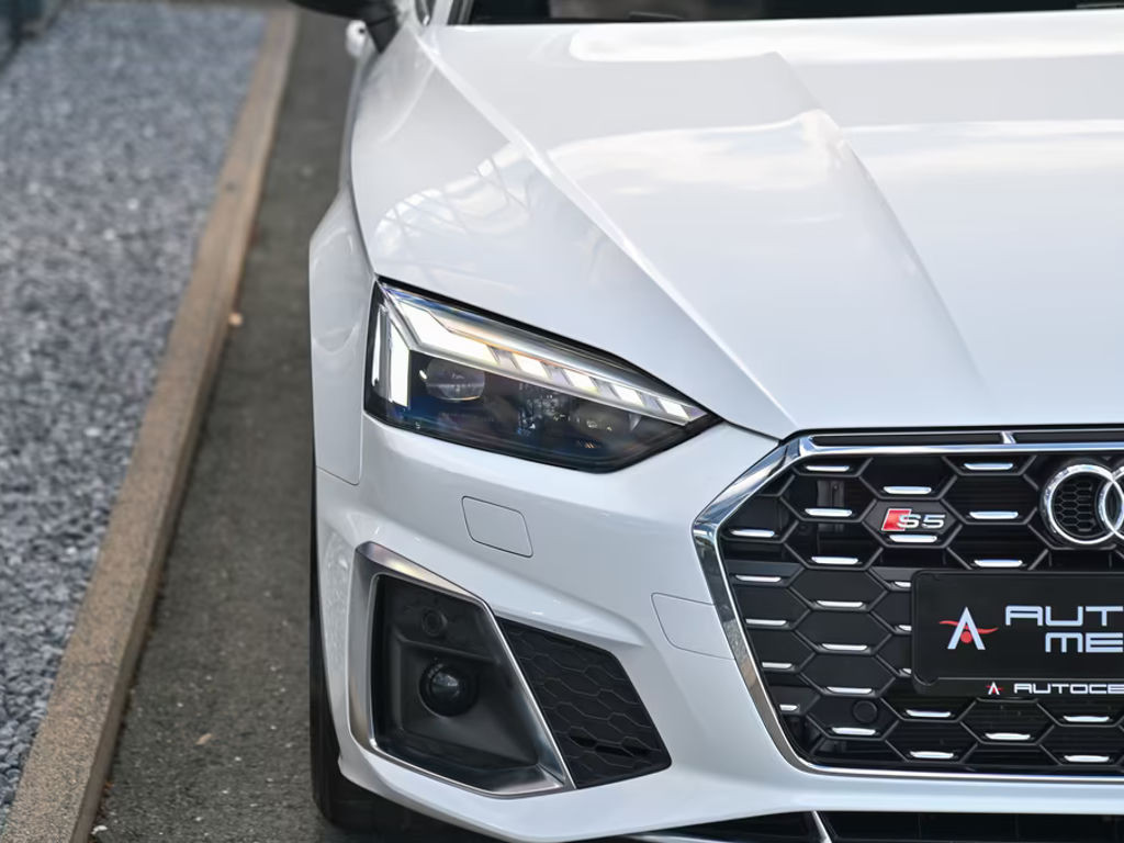 Audi S5