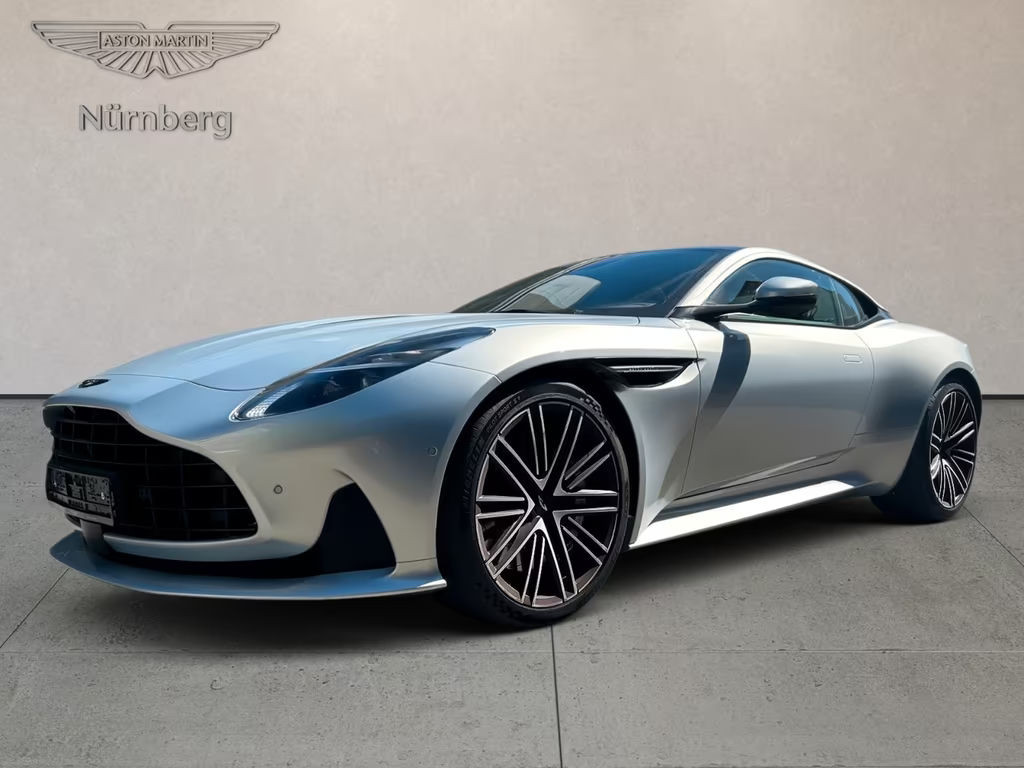 Aston Martin DB12