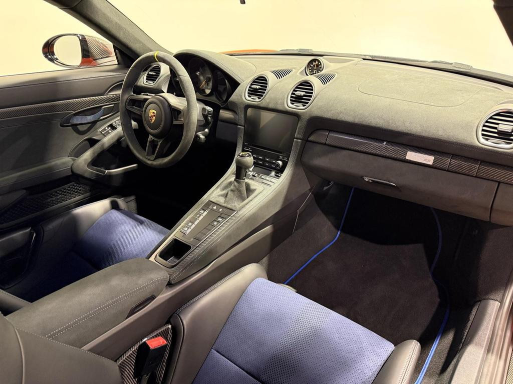Porsche Cayman