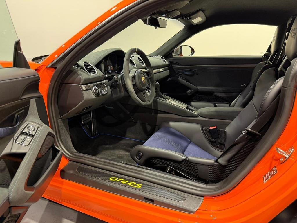 Porsche Cayman
