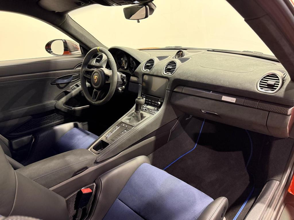 Porsche Cayman