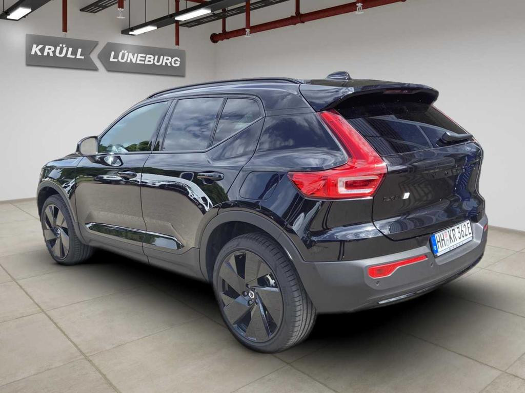 Volvo EX40