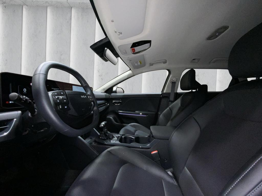 Kia K4