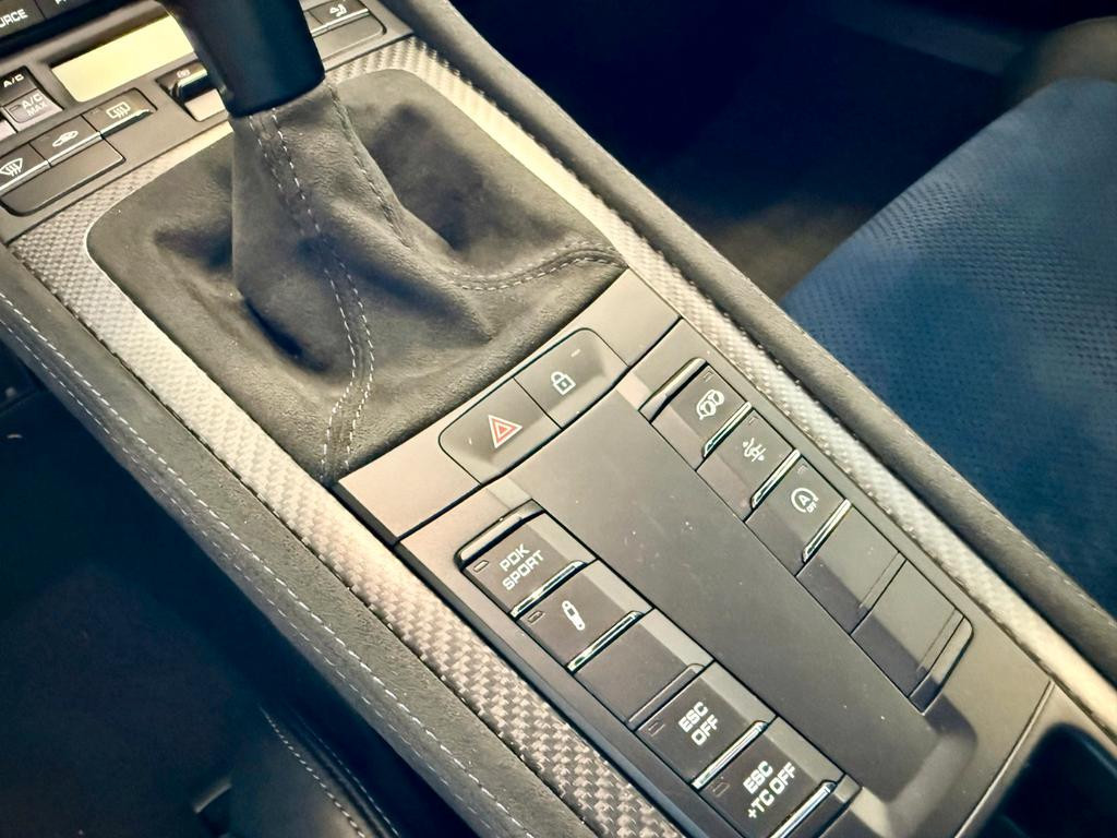 Porsche Cayman