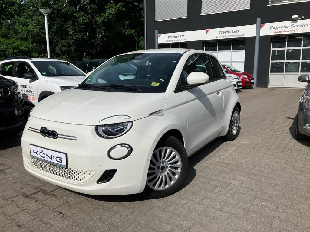 Fiat 500e MY23 118PS 42kWh KLIMA*CARPLAY*TEMPOMAT*DAB