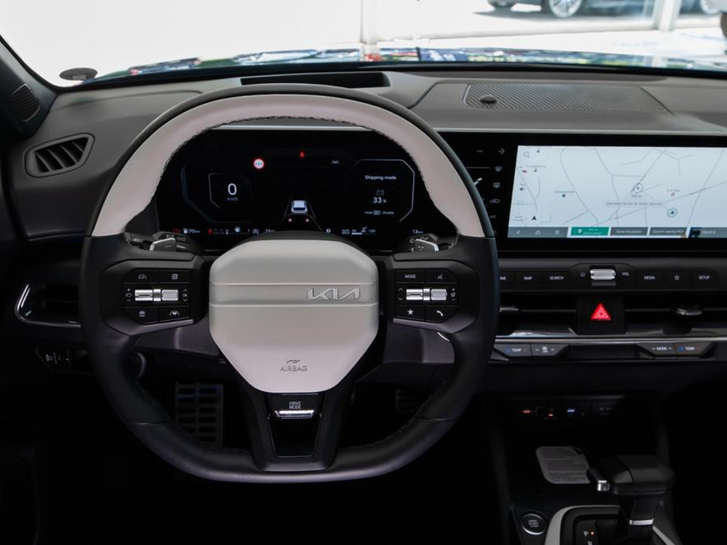 Kia K4
