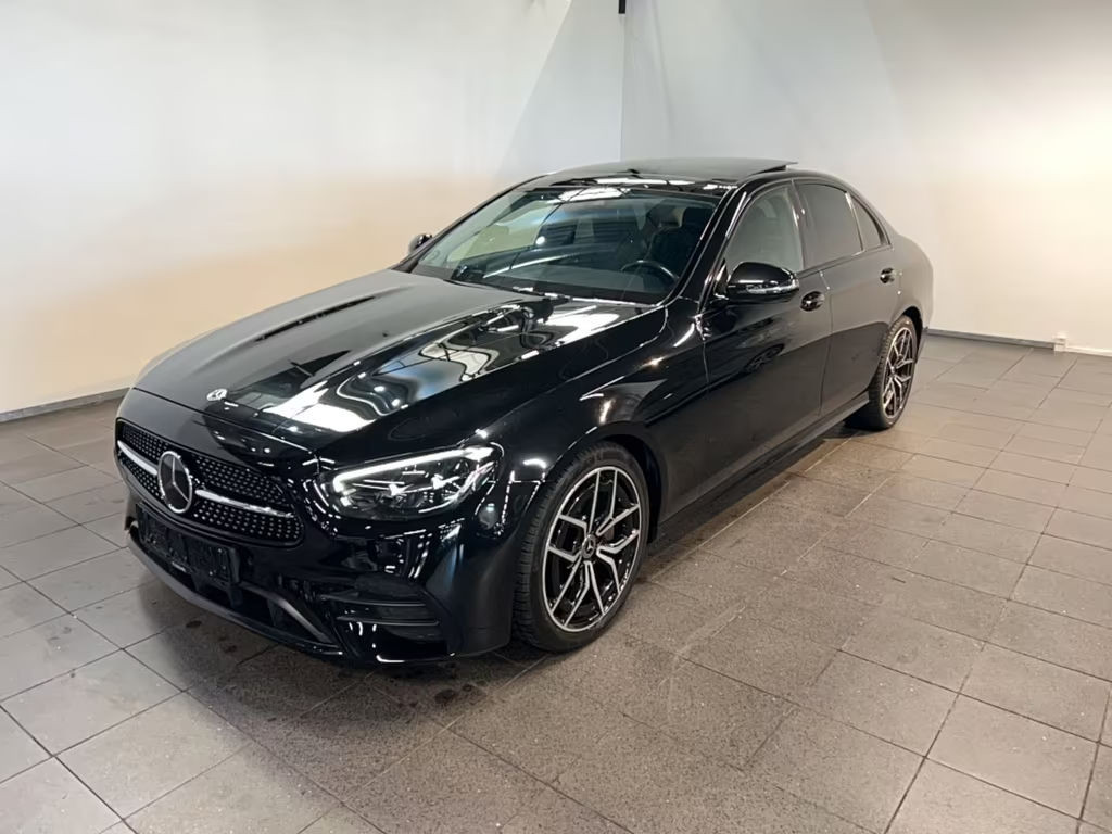 Mercedes-Benz E-Klasse E 220 AMG Line E 220 d Sedan