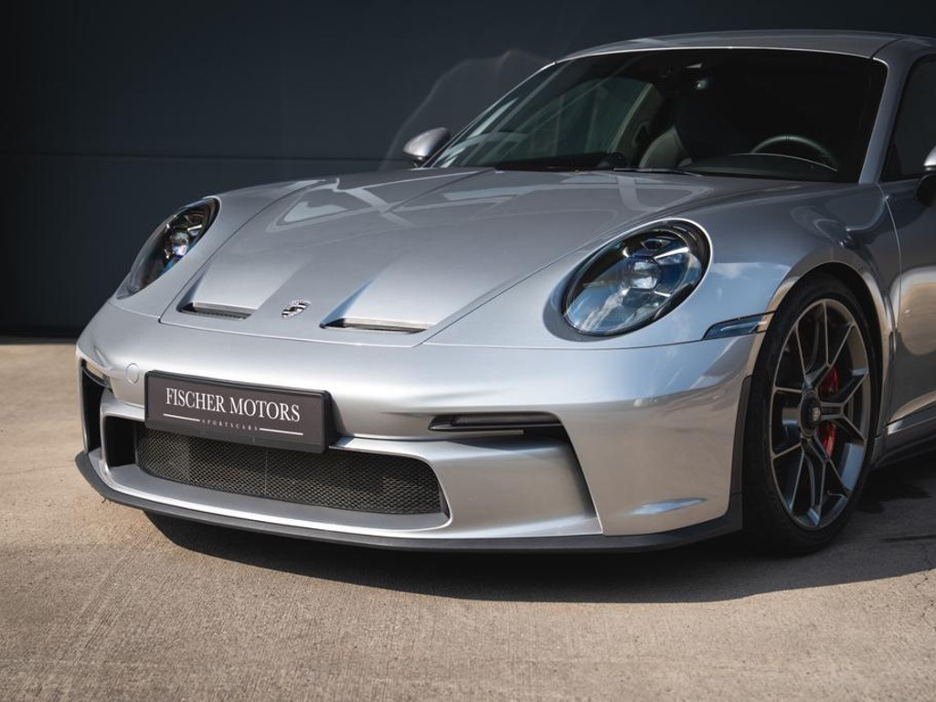 Porsche 911 992