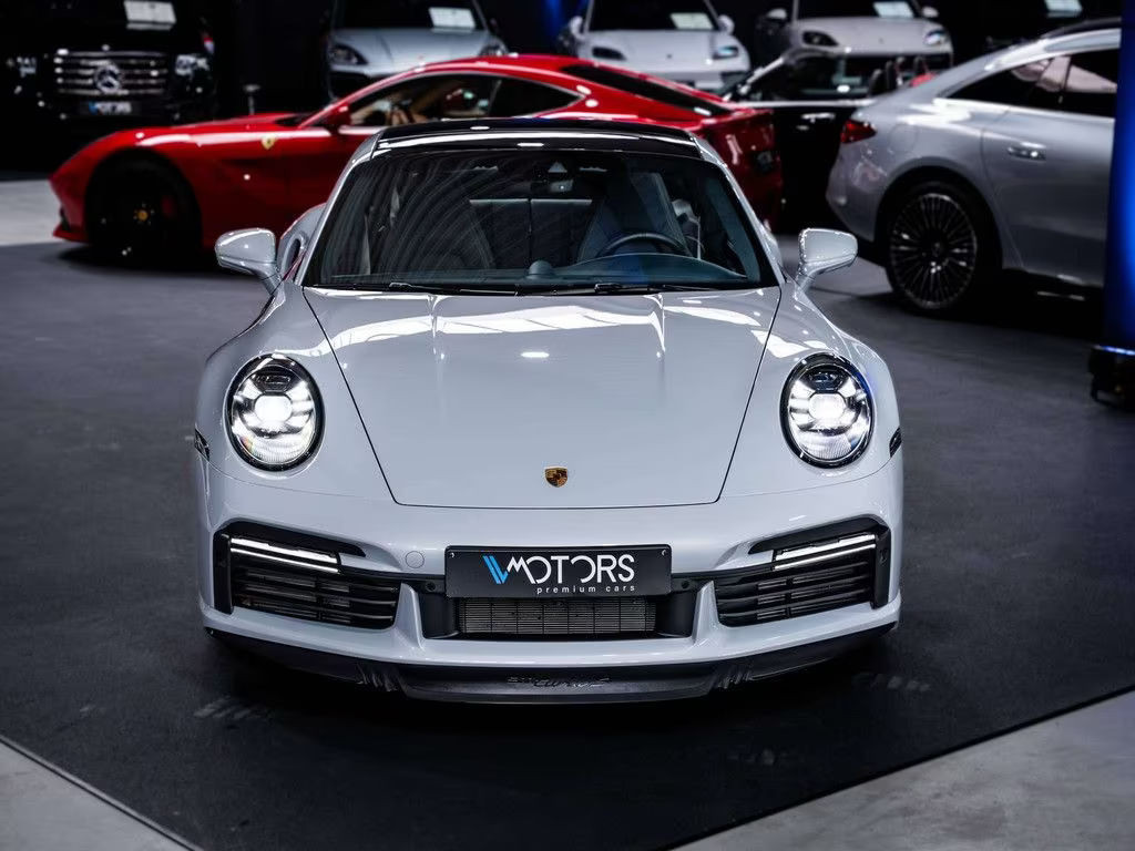 Porsche 911