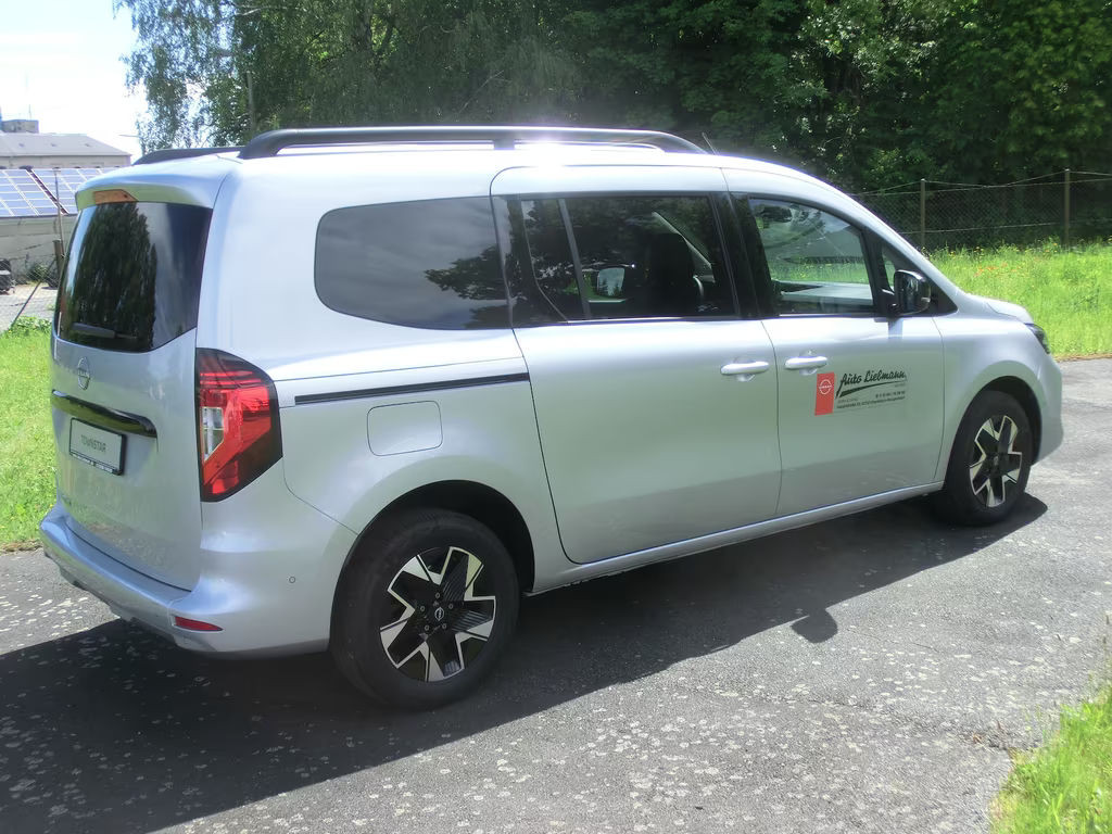 Nissan Townstar