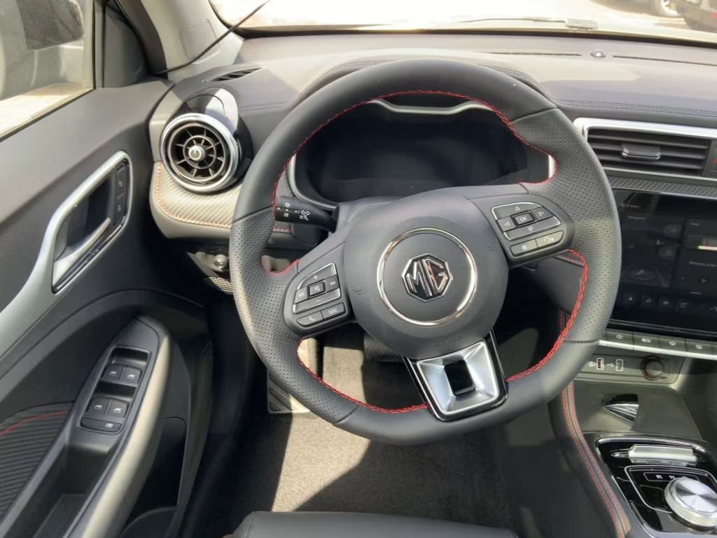 MG ZS