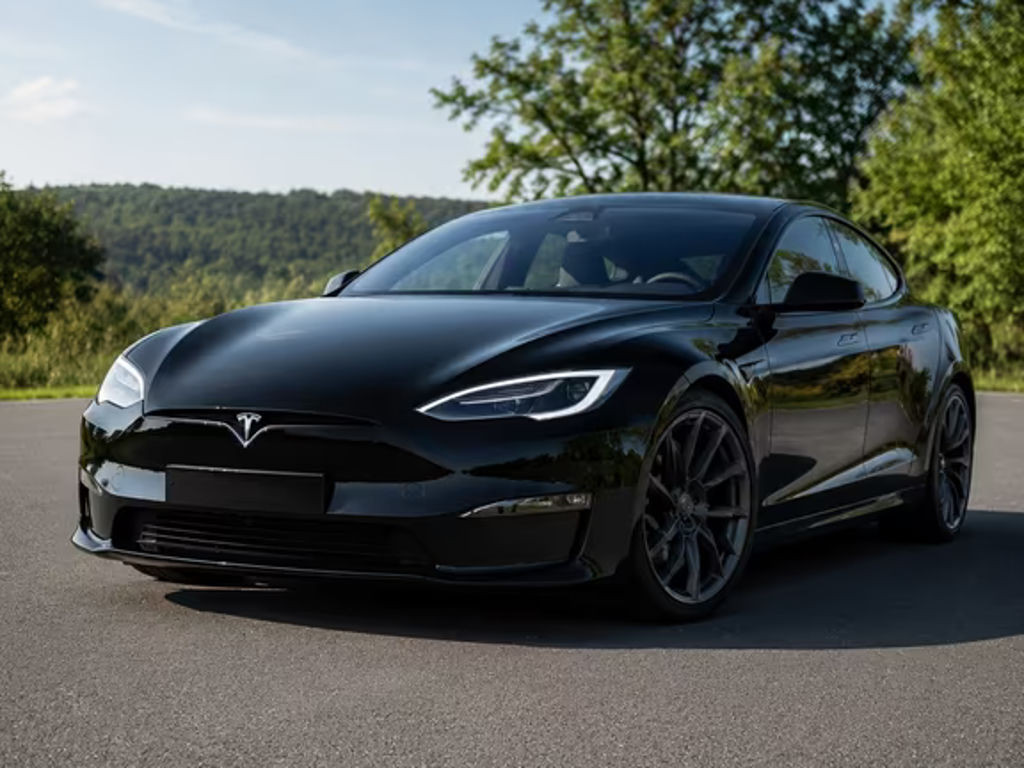 Tesla Model S AWD