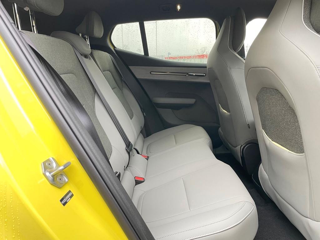 Volvo EX30