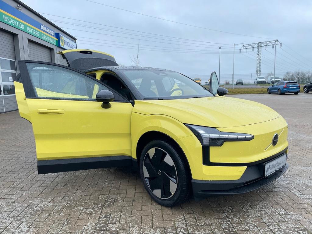 Volvo EX30