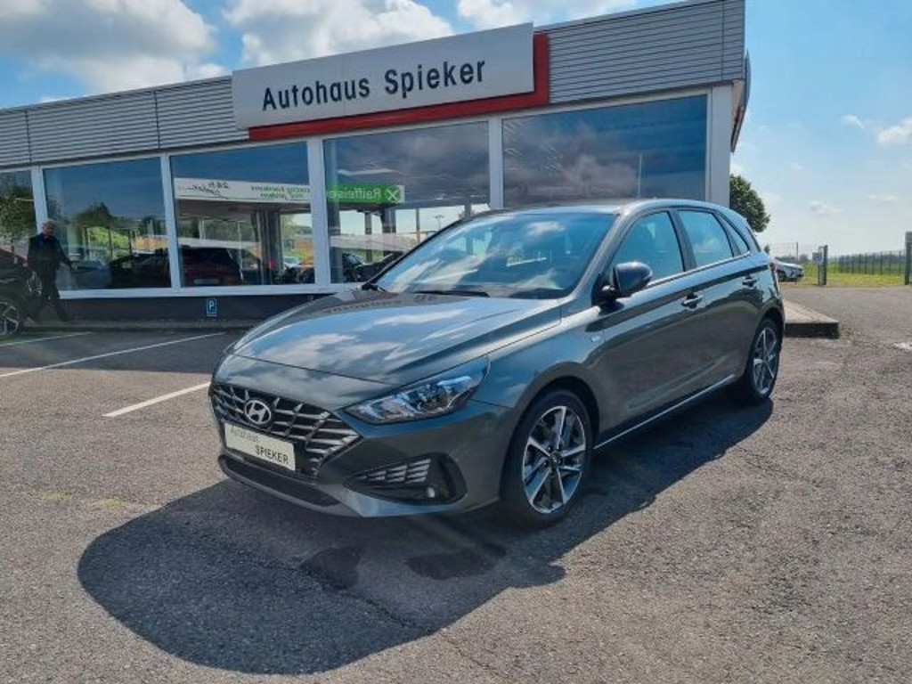 Hyundai i30 Trend Hybrid