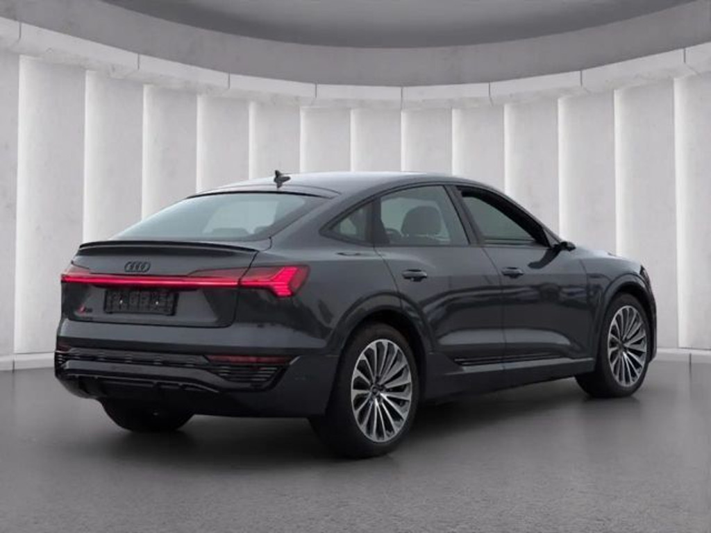 Audi Q8 e-tron