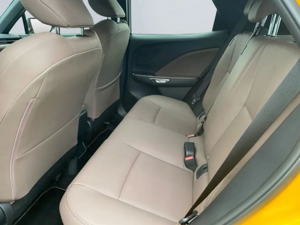 Lexus LBX