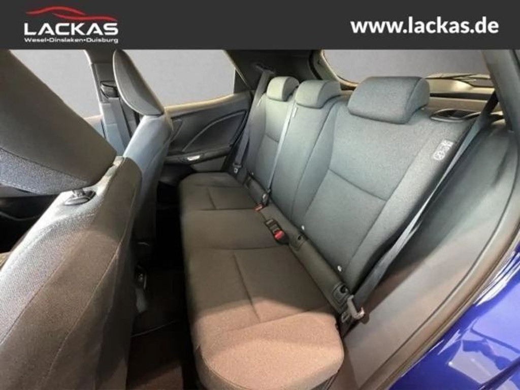 Lexus LBX