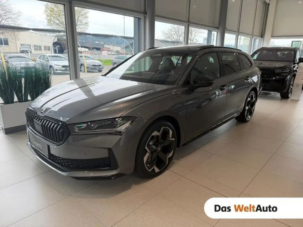 Skoda Superb Sportline iV
